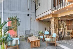 Pet-friendly Maggie Valley Retreat w/ Fire Pit