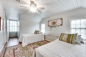 Historical 1835 Home in Grand Coteau!