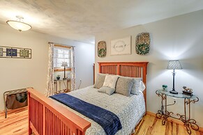 Tranquil Mountain Getaway in Troutdale: Game Room!