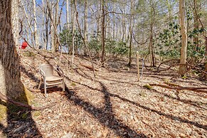 Tranquil Mountain Getaway in Troutdale: Game Room!