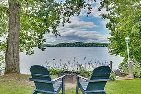 Waterfront Lake Holcombe Getaway w/ Dock