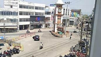 HOTEL PIONEER PARADISE