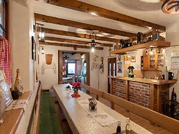San Vinogradara - One Bedroom Holiday Home With Hot Tube
