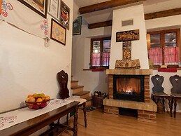 San Vinogradara - One Bedroom Holiday Home With Hot Tube
