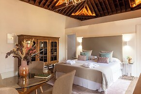 Hotel Emblemático La Casa De La Camelia