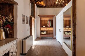 Hotel Emblemático La Casa De La Camelia