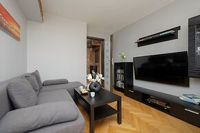 Salezego Apartment Warsaw by Renters