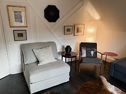 Peaceful Flat in The Park