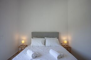 Aris Luxury Apartments