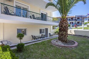 Aris Luxury Apartments