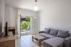 Aris Luxury Apartments