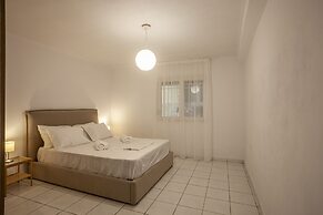 Aris Luxury Apartments