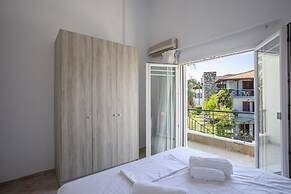 Aris Luxury Apartments