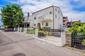 Apartments and Room Marko