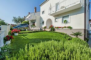 Apartments and Room Marko