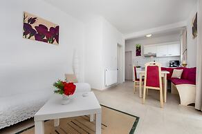 Apartments and Room Marko