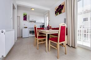 Apartments and Room Marko