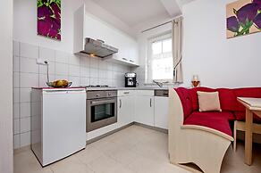 Apartments and Room Marko