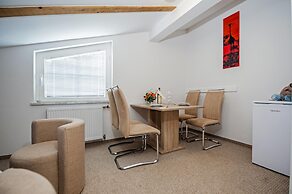 Apartments and Room Marko