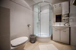 Apartments and Room Marko