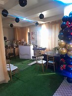 Oakspring Hotel & Luxury Suites