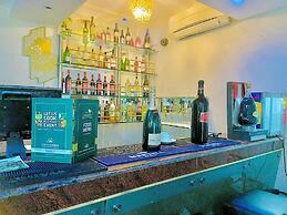 Oakspring Hotel & Luxury Suites