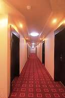 Oakspring Hotel & Luxury Suites