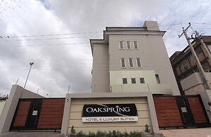 Oakspring Hotel & Luxury Suites