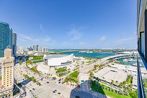 Bayfront Bliss Stunning Bay View Condo