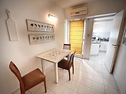 Exclusive Apartment in Recoleta BN4 by Apartments Bariloche