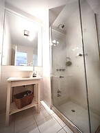 Exclusive Apartment in Recoleta BN4 by Apartments Bariloche