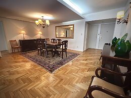 Exclusive Apartment in Recoleta BN4 by Apartments Bariloche