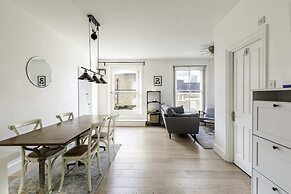 Converted Brewery Apartment With Terrace