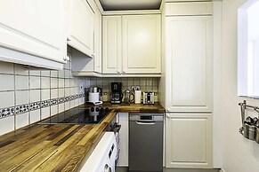 Converted Brewery Apartment With Terrace