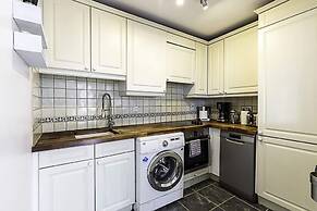 Converted Brewery Apartment With Terrace