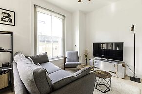 Converted Brewery Apartment With Terrace