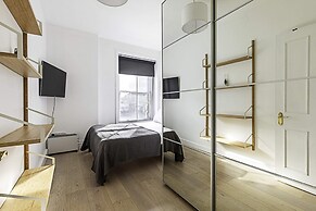 Converted Brewery Apartment With Terrace