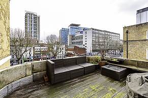 Converted Brewery Apartment With Terrace