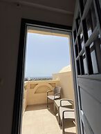 Leon Lux Apartments