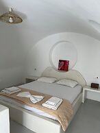 Leon Lux Apartments