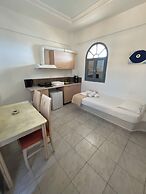 Leon Lux Apartments