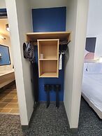 Spark by Hilton Lansing