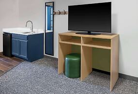 Spark by Hilton Lansing