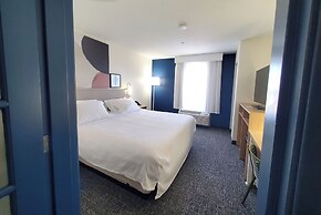 Spark by Hilton Lansing