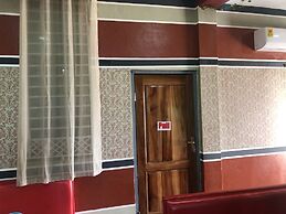 De Capital Hotels & Restaurants