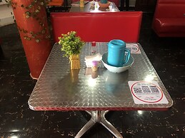 De Capital Hotels & Restaurants