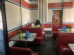 De Capital Hotels & Restaurants