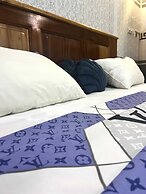 De Capital Hotels & Restaurants