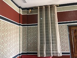 De Capital Hotels & Restaurants