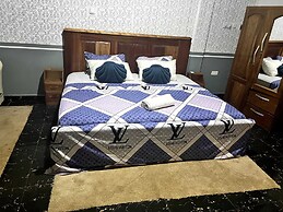 De Capital Hotels & Restaurants